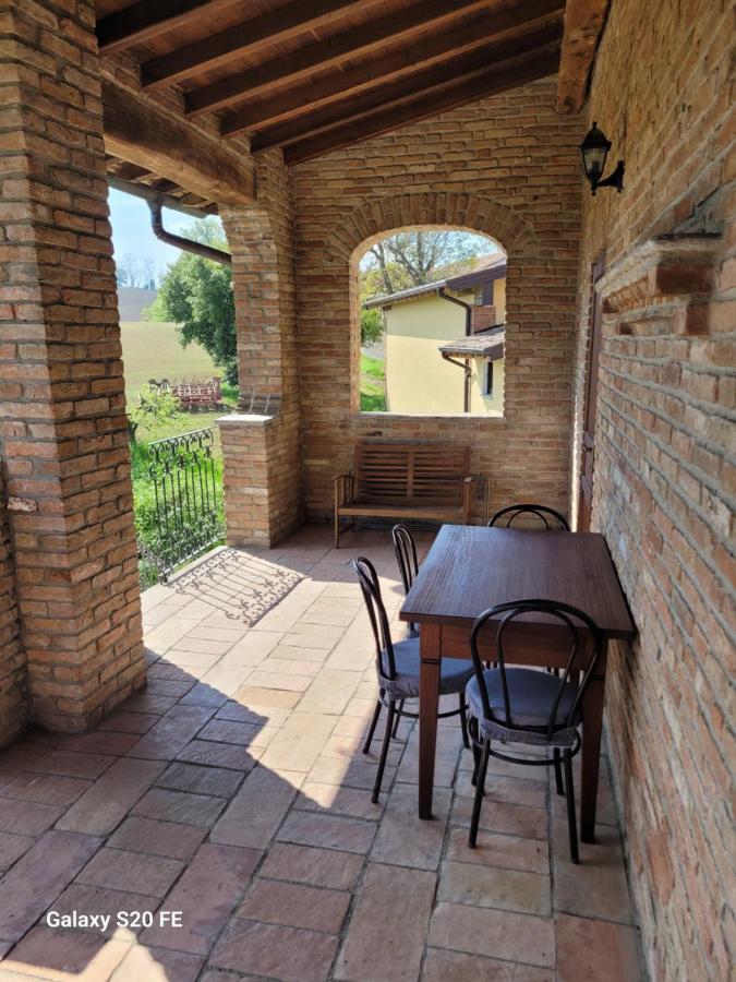 Appartamento Il Castelletto Di Gomo Godiasco Esterno foto