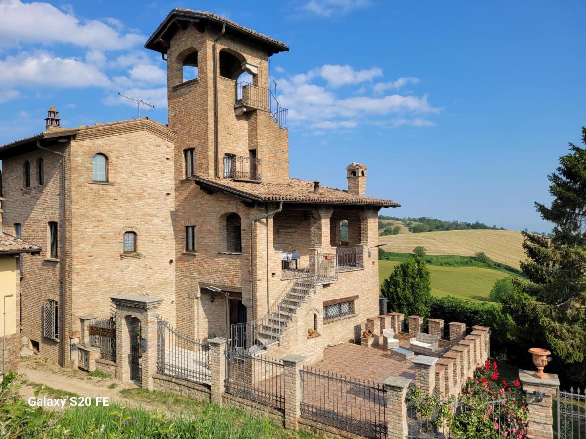 Appartamento Il Castelletto Di Gomo Godiasco Esterno foto